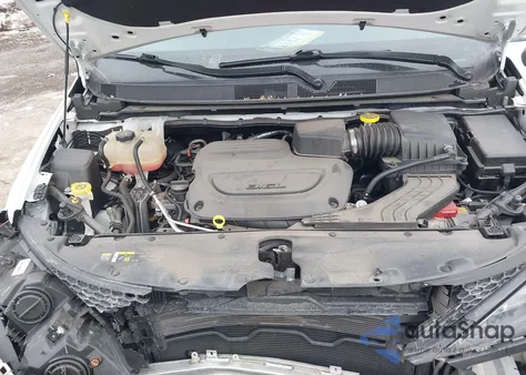 2023 Chrysler Voyager Lx из США, поврежденный, VIN 2C4RC1CG2PR617123